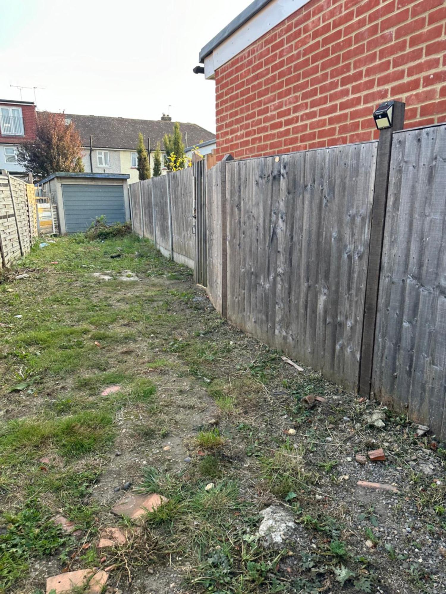Luxury Ensuite Studio In Crayford Dartford Bexley London With Full Kitchen And Side Garden Alleyway Entrance Erith Екстер'єр фото